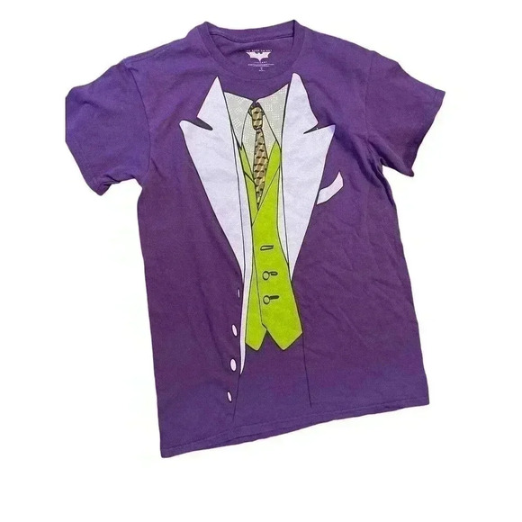 THE DARK KNIGHT TRILOGY SIZE SMALL JOKER SHIRT - Picture 1 of 3